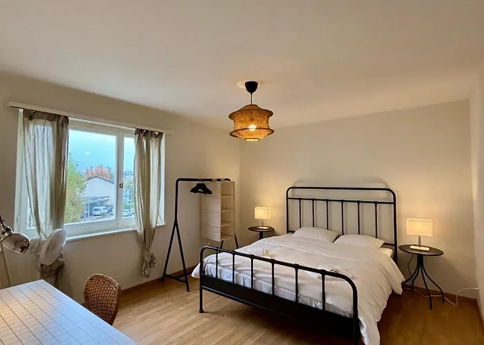 Appartement Basic With Balcony Access *