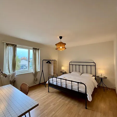 דירה Basic With Balcony Access *